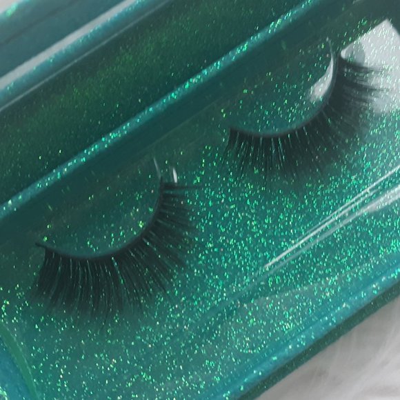 Other - False Lashes "Emotion" Tapered Thin Band